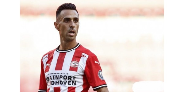 Philips Sports Union y Feyenoord atraen gradualmente a más jugadores destacados para unirse